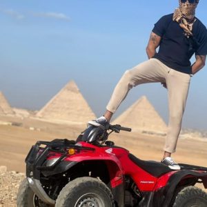 Quad bike ride in Around the pyramids desert